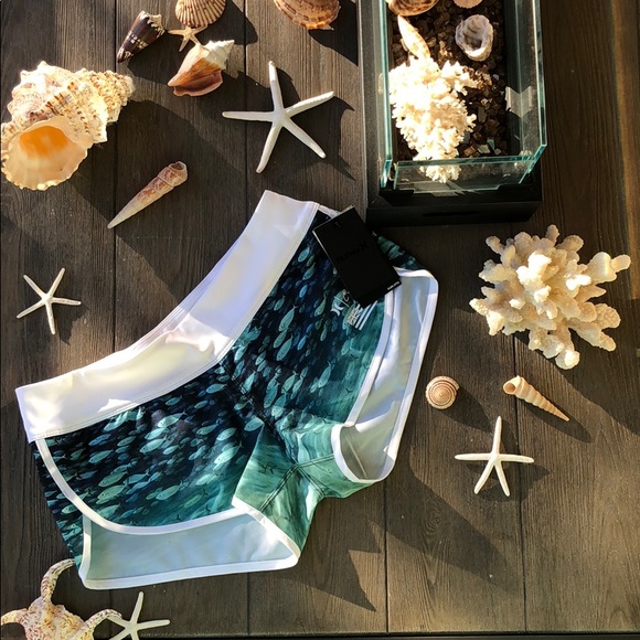 Hurley Other - 🌴🌼HURLEY-BOARD SHORTS🌼🌴